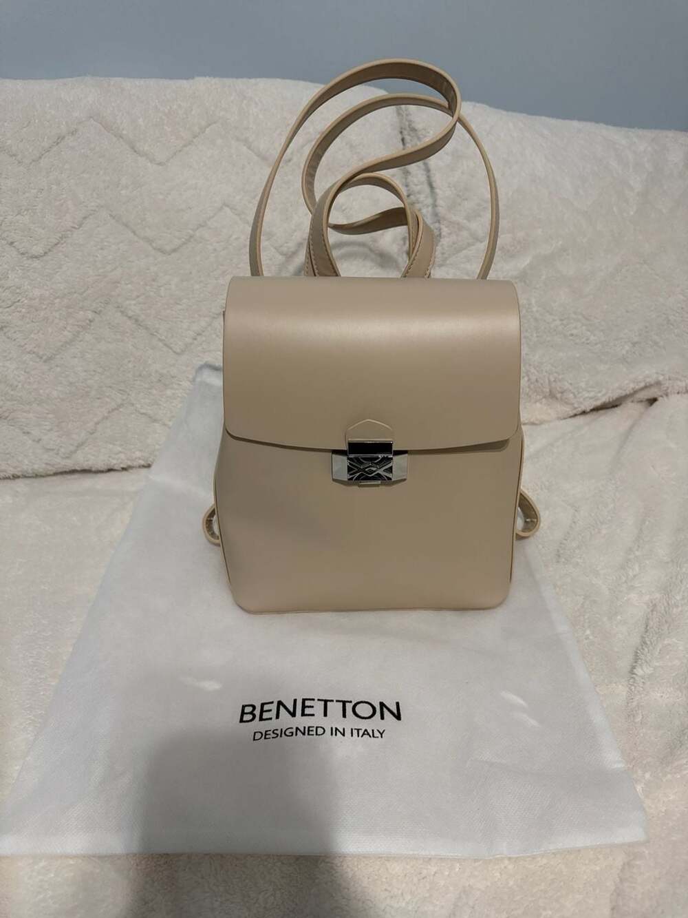 United Colors of Benetton Cream Vegan Leather Flap Backpack - Picture 3 of 4